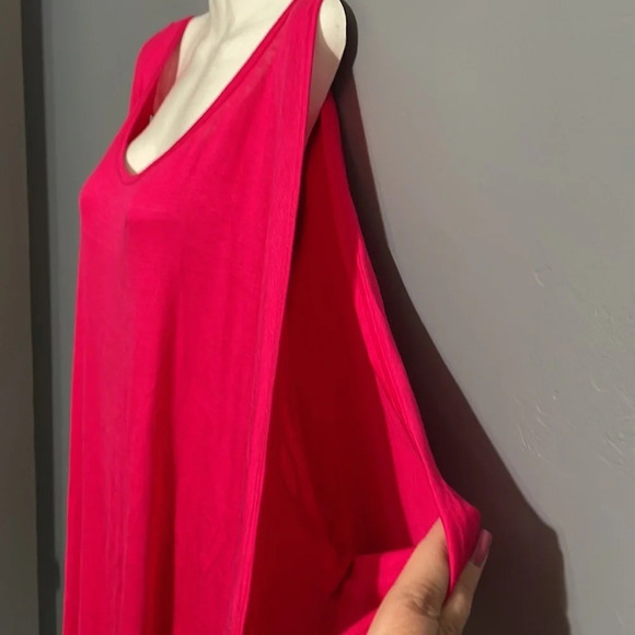 Poliana Plus 2X Long sleeve cold shoulder Fuchsia. - Picture 3 of 7